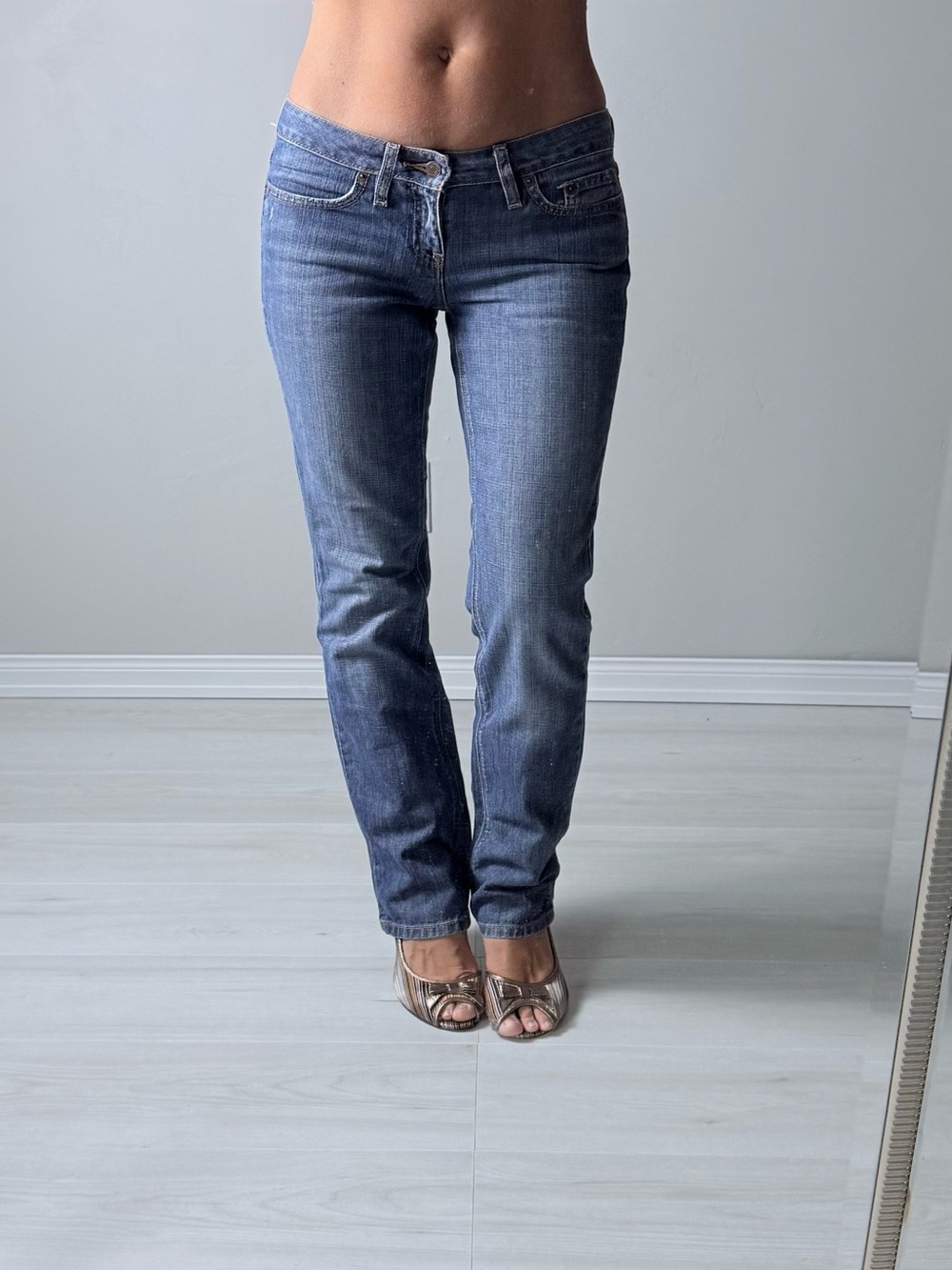 Banana Republic Low Rise Straight Leg Women's Jeans - Blue Denim